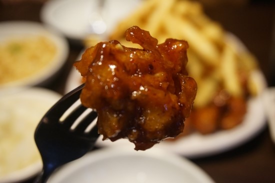 우리집강정치킨 이미지
