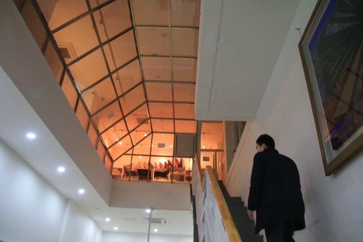까페봄 이미지