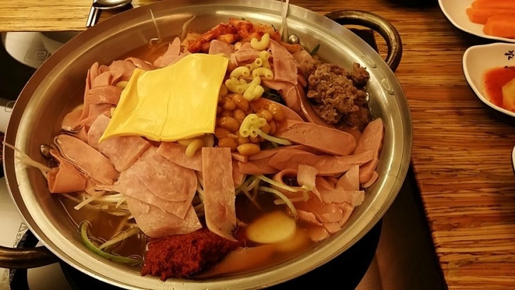 하누리감자탕부대찌개 이미지