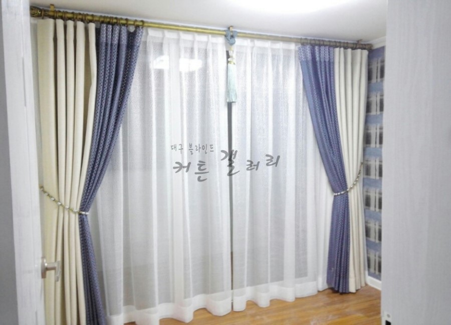 현대커텐 이미지
