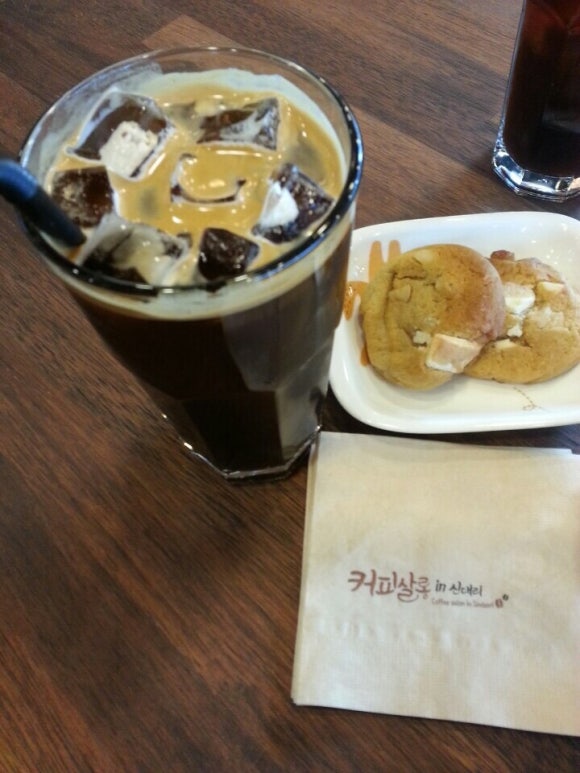 커피살롱 in 신대리 이미지