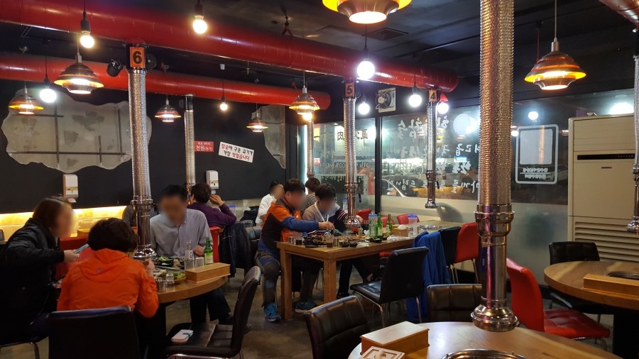 한돈참숯꼬기 이미지