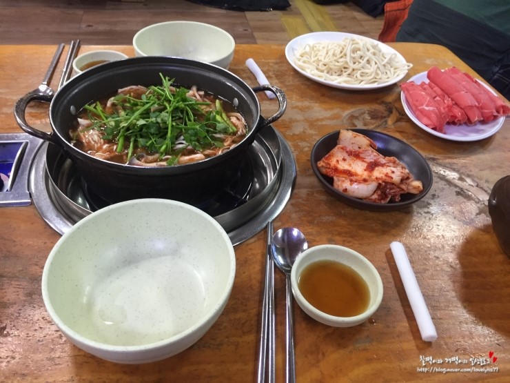 기장칼국수 이미지