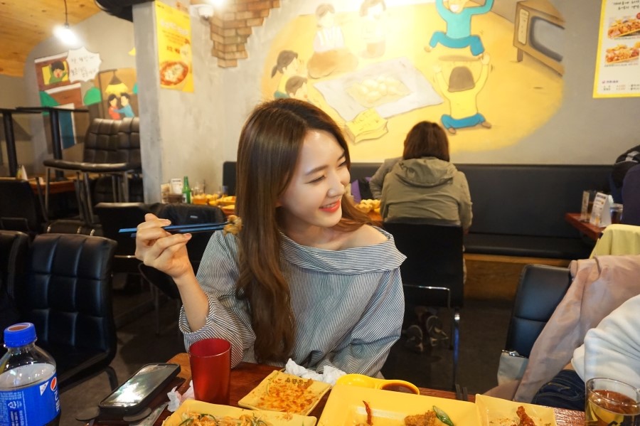 노랑통닭강동 이미지