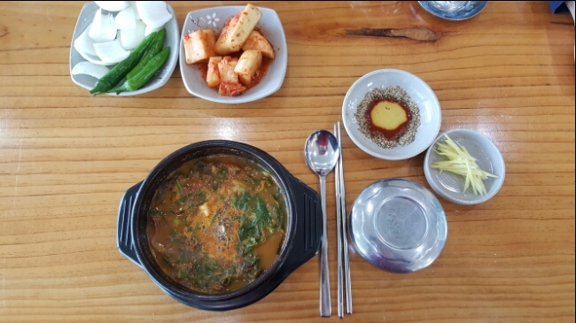 사철보양탕 이미지