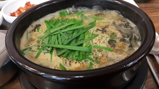 팔도추어탕 이미지