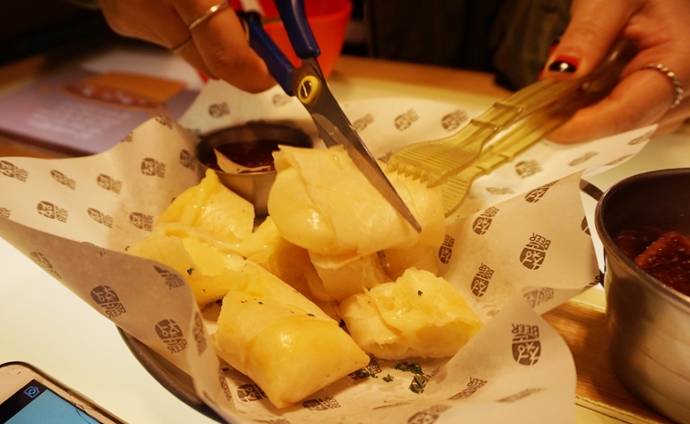 청춘맥주 이미지