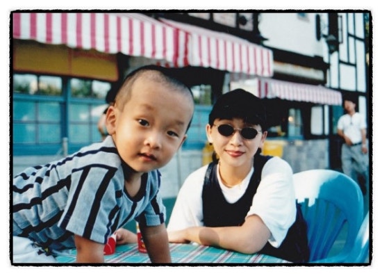 까까머리 미용실 이미지