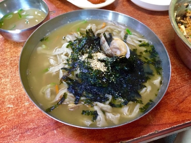 의성칼국수 이미지