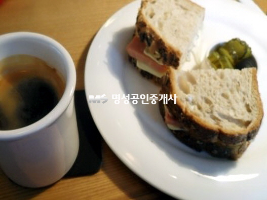카페1131 이미지