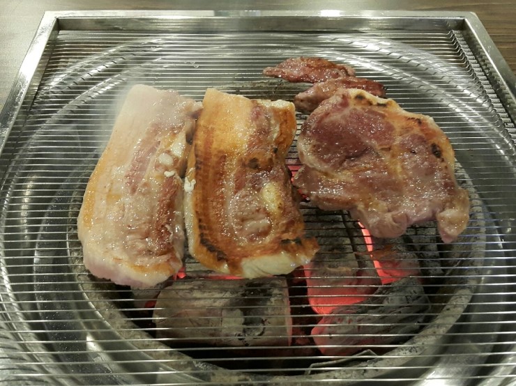 통큰참숯불구이 이미지