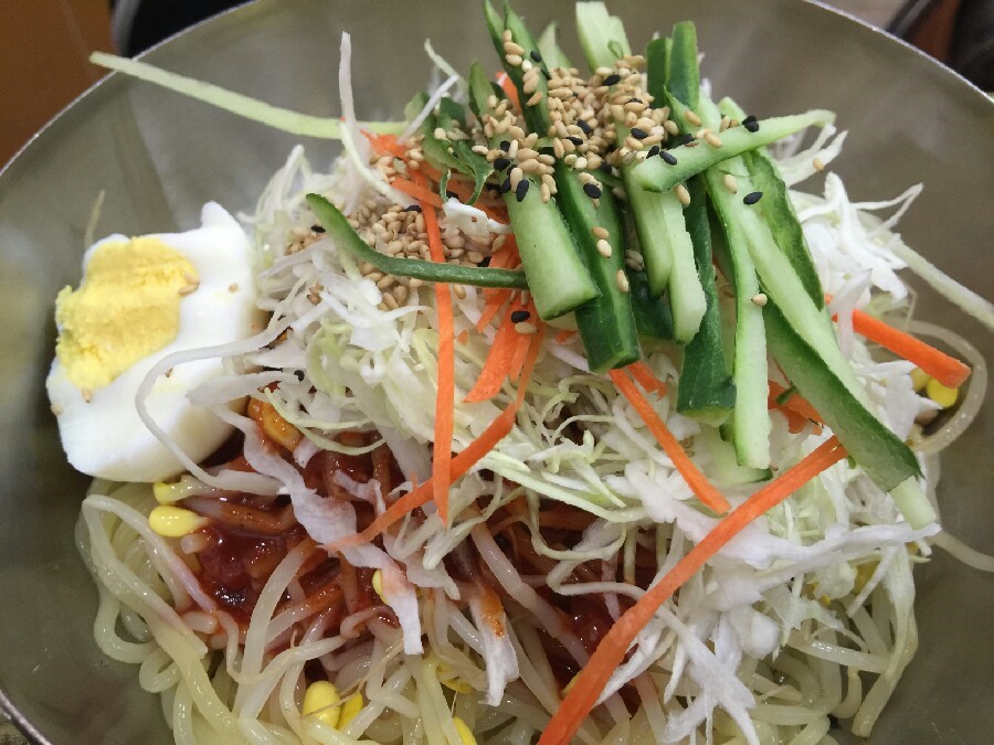토마토김밥 이미지