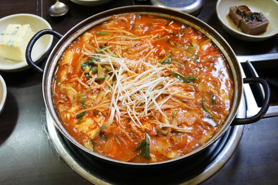 윤가네김치찌개찜 이미지