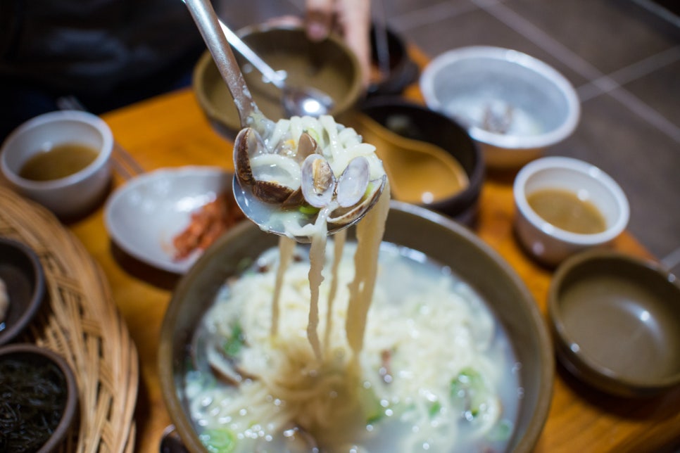 궁림바지락칼국수경주 이미지