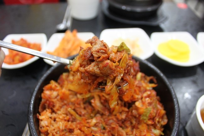 반할제육 이미지