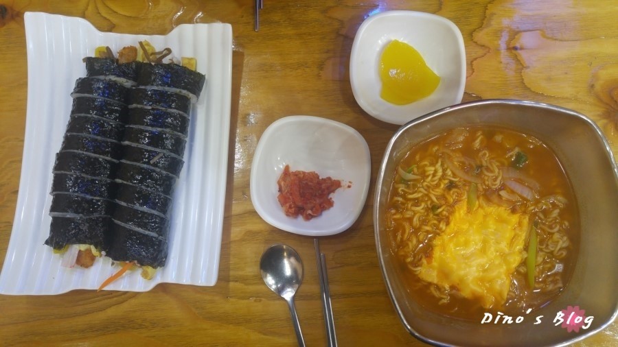 엄마맘속찬김밥 이미지