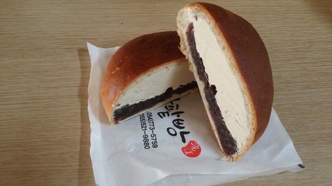 세미단팥빵 이미지