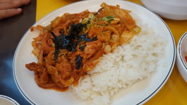 냠냠분식 이미지