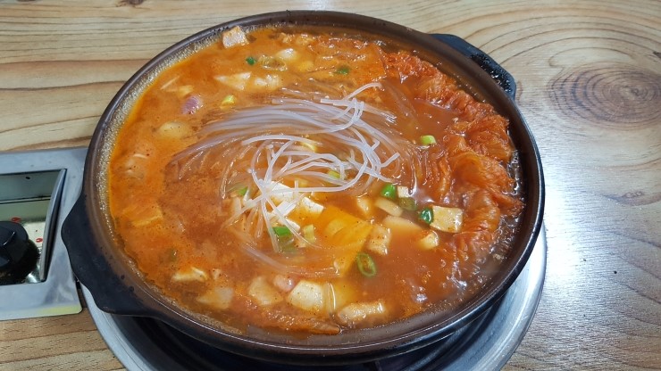 돼지왕자김치공주 이미지