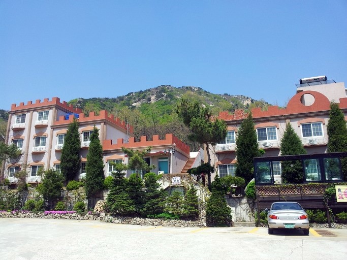 돌캐산장 이미지