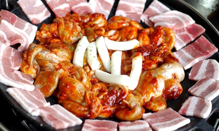 쭈꾸미삼겹살 이미지