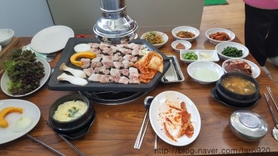 쌍둥이네삼겹살 이미지