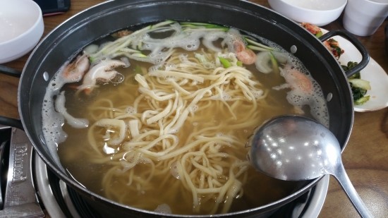즉석칼국수 이미지