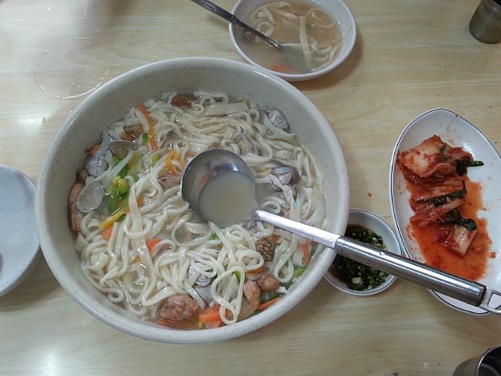 영심이해물칼국수 이미지