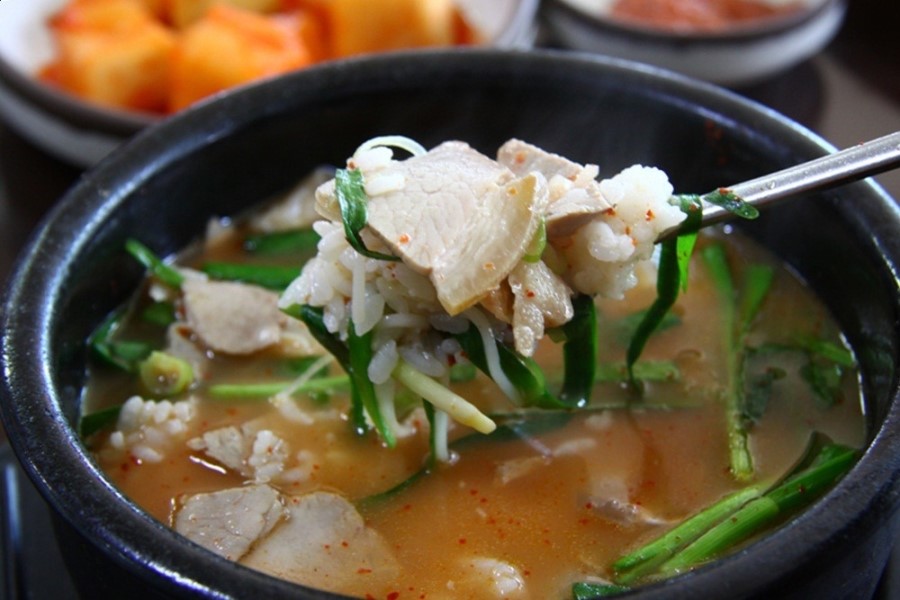밀양돼지국밥 이미지
