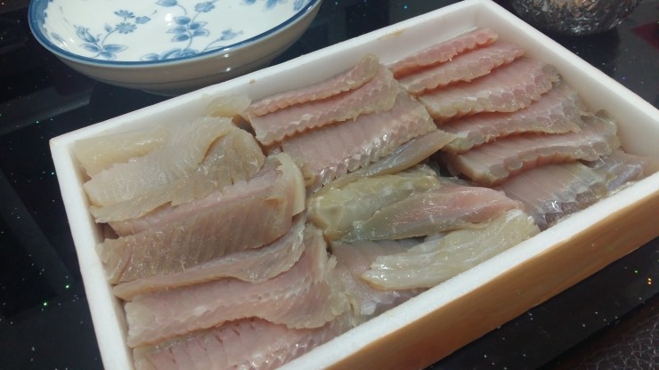 도씨네홍어 이미지