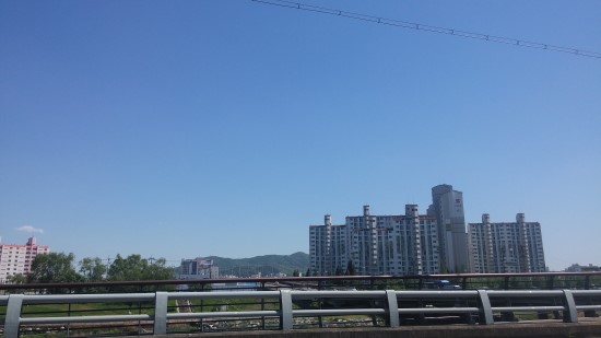 예일모터스카페 이미지