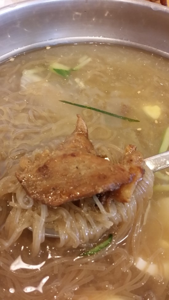 육쌈냉면 이미지