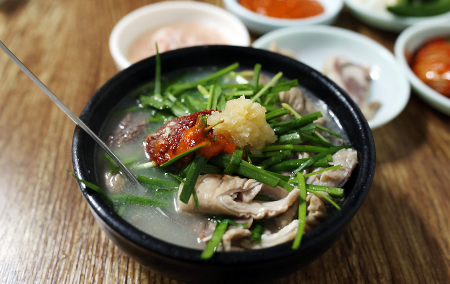 옛날돼지국밥 이미지