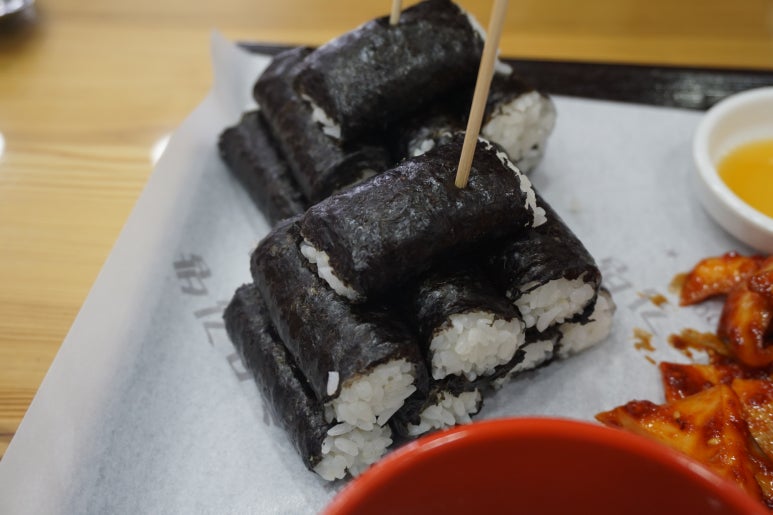 명가충무김밥 이미지