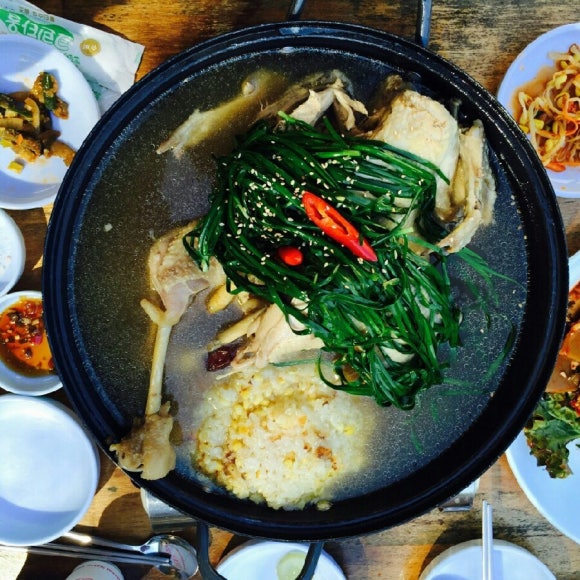 까만굴뚝 이미지