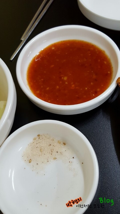 와룡통닭 이미지