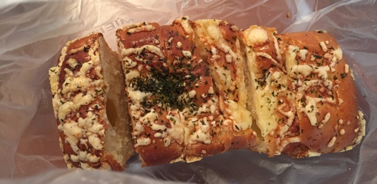꾸떼드미엘(Gouter du miel) 이미지