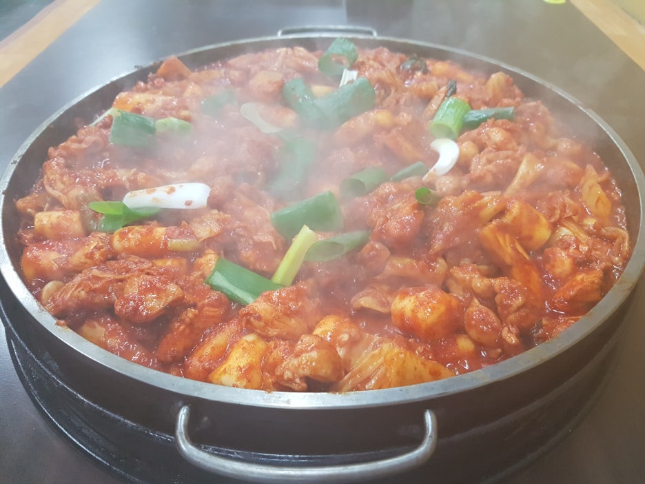 153꼬끼오왕닭갈비 이미지