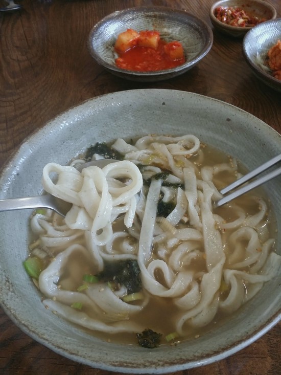 옛전칼국수 이미지
