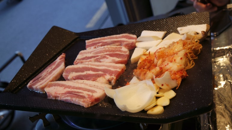 깡통삼겹살 이미지