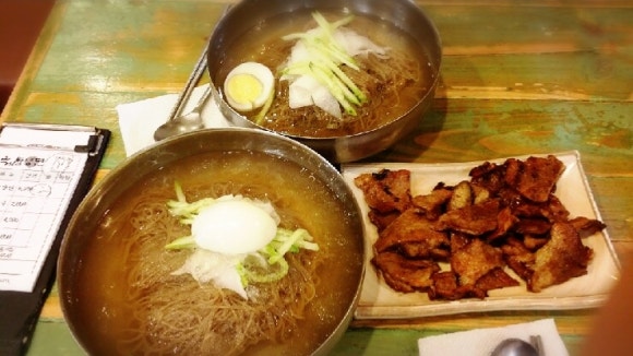 육쌈냉면 이미지