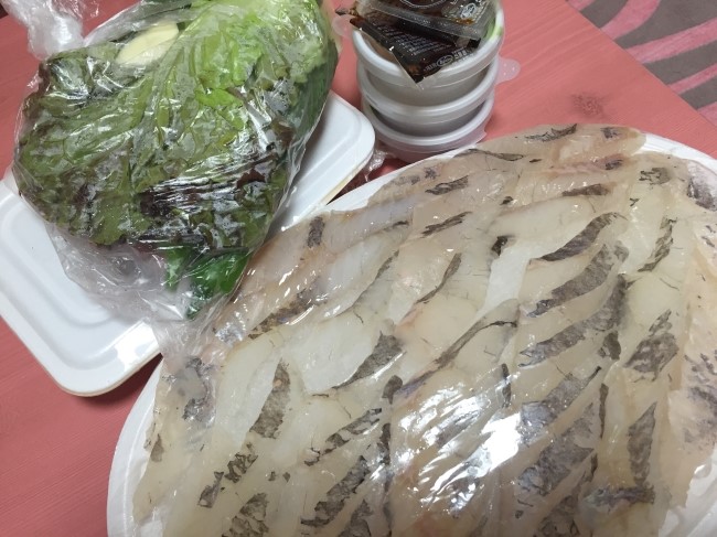 광어두마리만오천원 이미지