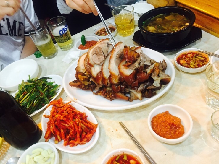 부흥족발 이미지