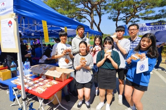 청룡제과 이미지
