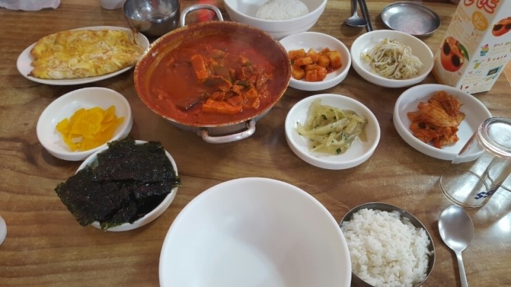 돼지엄마식당 이미지