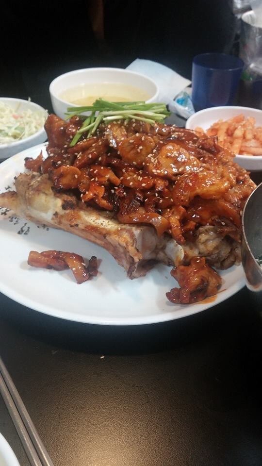 불불이족발 이미지