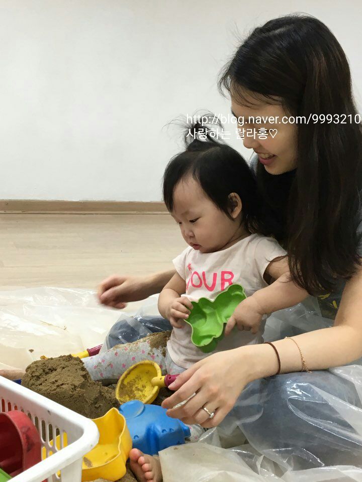 랄라홍 이미지