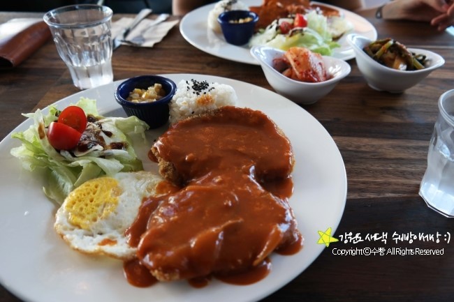 카페바라봄 이미지