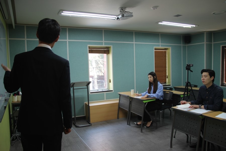 이루다스피치 이미지