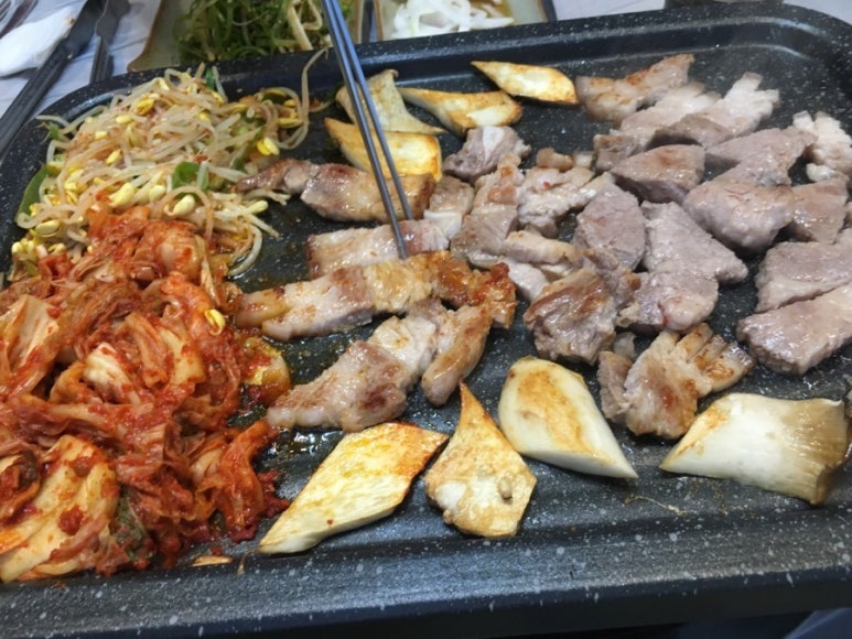 대흥솥뚜껑삼겹살 이미지